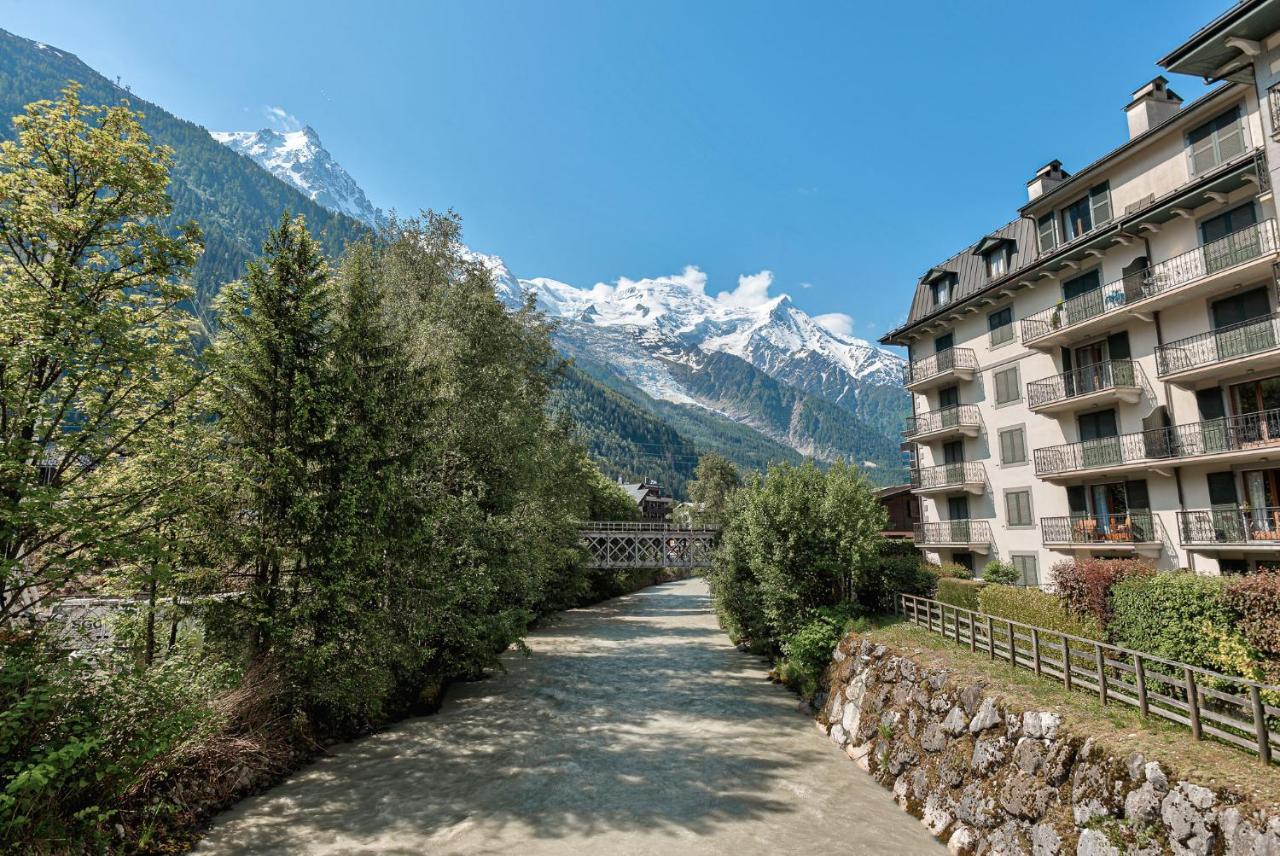 Apartment Cosmiques - Alpes Travel - Central Chamonix - Sleeps 4 Exterior foto